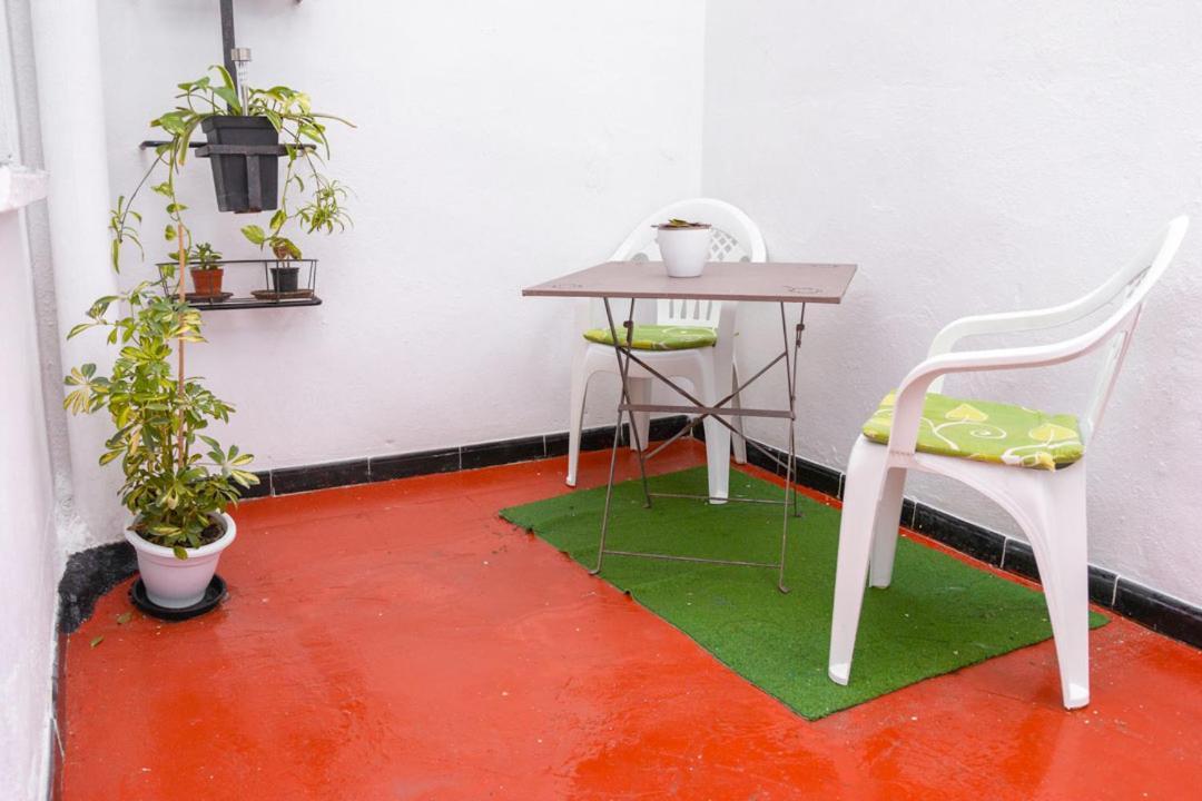 Ferienwohnung Apartamento Privado Proximo A Playa Y Ciencias Valencia Exterior foto